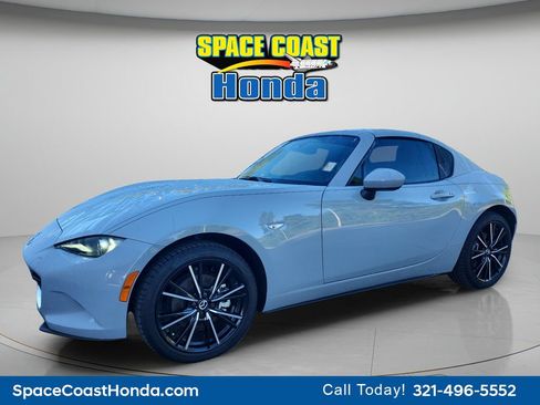 Used 2025 MAZDA MX-5 Miata RF Grand Touring RWD image 7