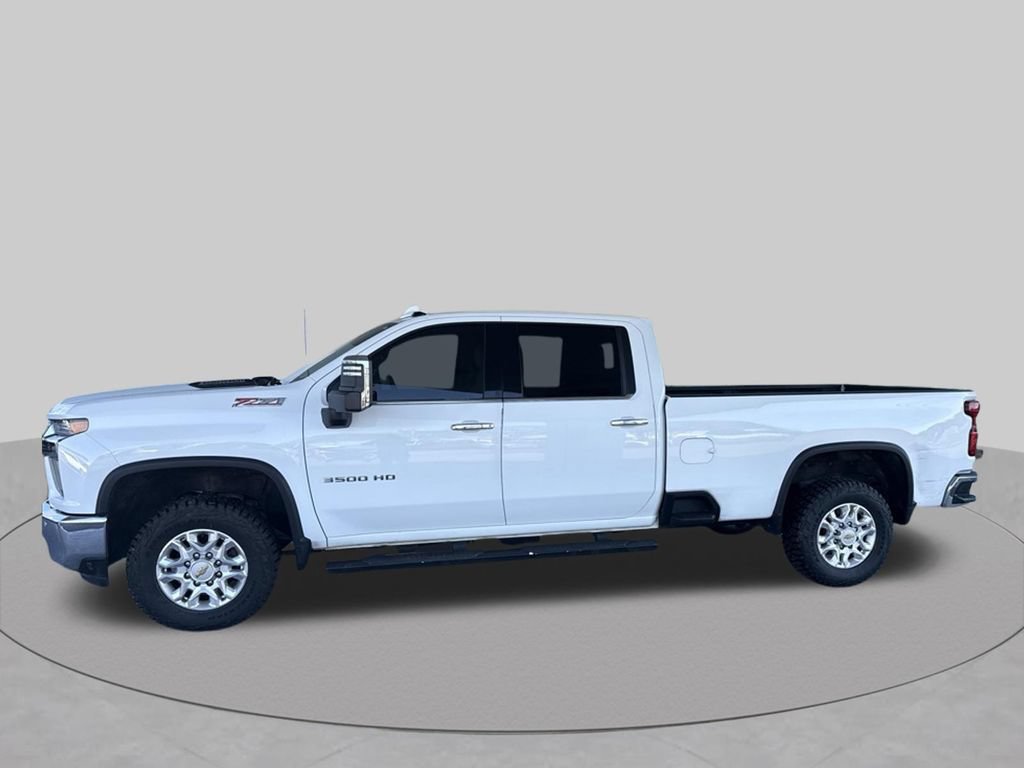 Used 2020 Chevrolet Silverado 3500 LTZ w/ LTZ Plus Package AWD/4WD image 3