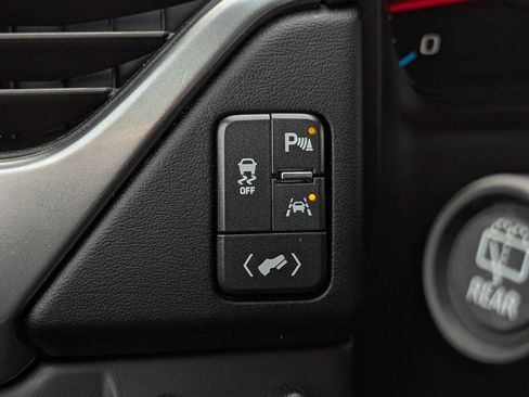 Used 2017 Chevrolet Tahoe LT w/ LT Signature Package image 28