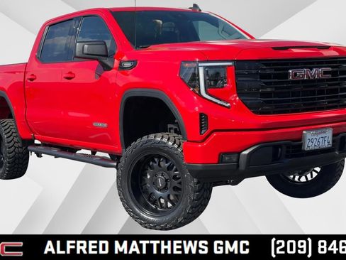Used 2025 GMC Sierra 1500 Elevation image 1