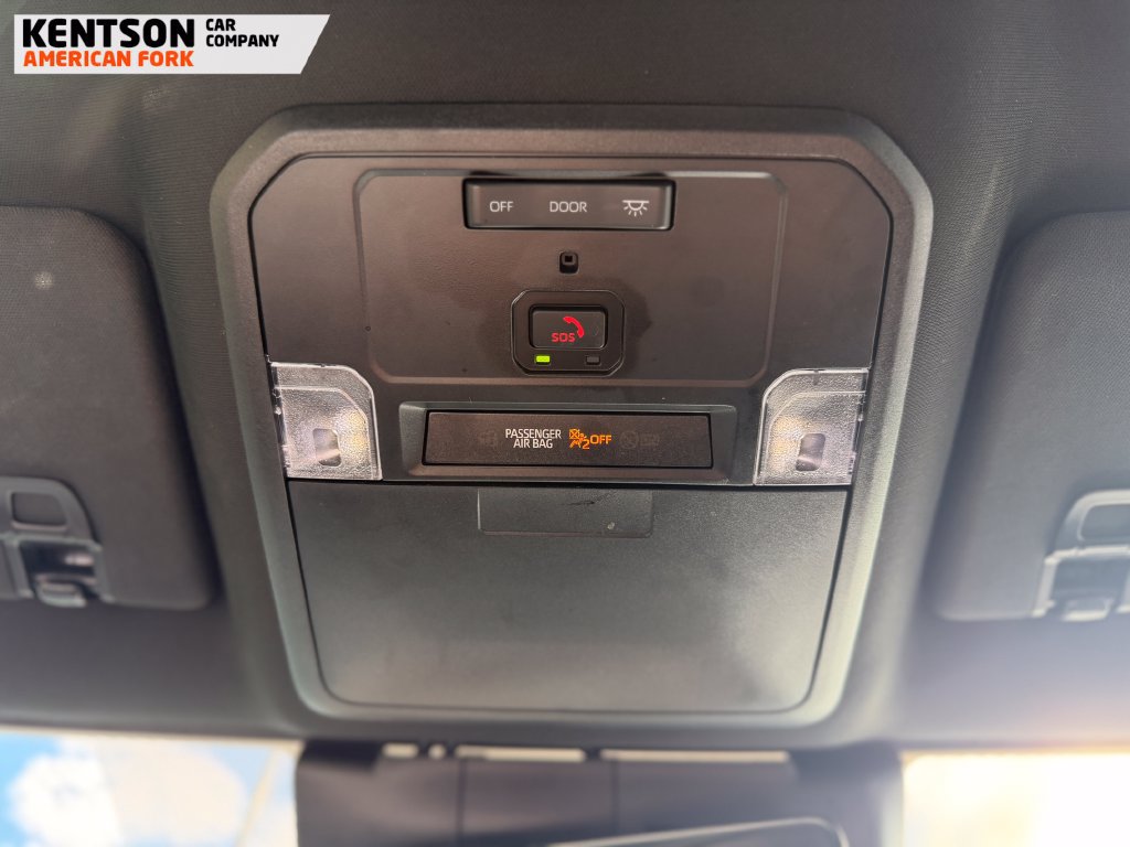 Used 2025 Toyota Tacoma SR5 AWD/4WD image 27