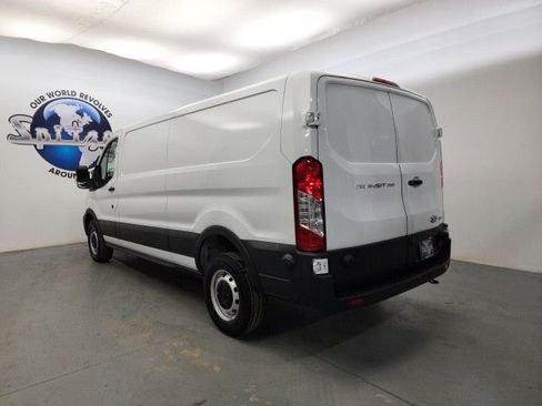 New 2024 Ford Transit 250 Low Roof RWD image 5