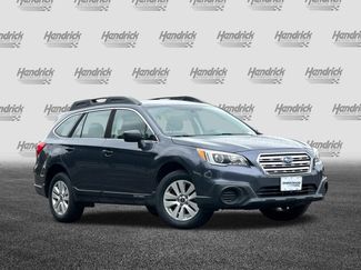 Used 2017 Subaru Outback 2.5i AWD/4WD video 2