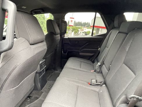 Certified 2026 Toyota 4Runner SR5 AWD/4WD image 12