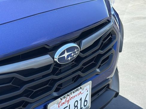Certified 2025 Subaru Crosstrek 2.5i Premium AWD/4WD image 9