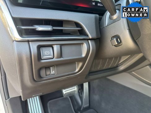 Used 2025 Cadillac CT5 V image 37