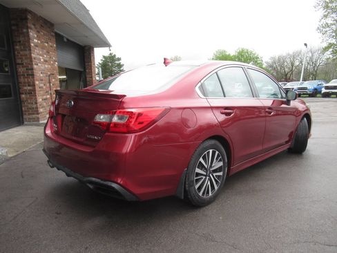Used 2018 Subaru Legacy 2.5i Premium AWD/4WD image 10