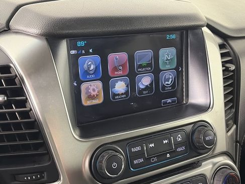 Used 2019 Chevrolet Suburban LT AWD/4WD image 19