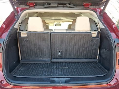 Used 2021 Toyota Highlander Limited image 31