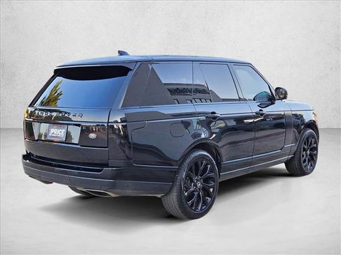 Used 2018 Land Rover Range Rover Supercharged image 5