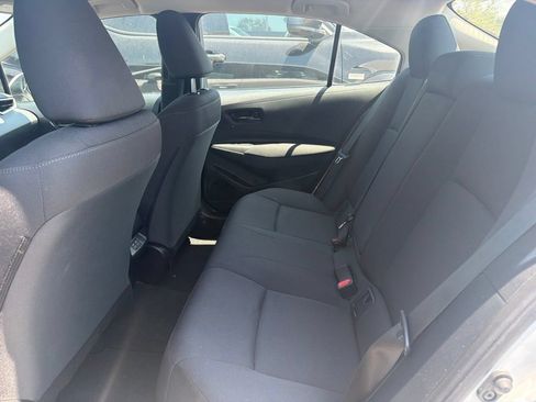 Used 2026 Toyota Corolla LE FWD image 3