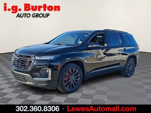 Used 2022 Chevrolet Traverse RS image 3