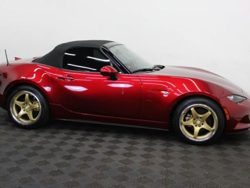 Used 2022 MAZDA MX-5 Miata Grand Touring w/ Weather Package RWD image 5