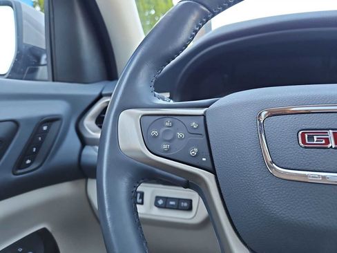 Certified 2022 GMC Acadia Denali w/ Denali Ultimate Package FWD image 25