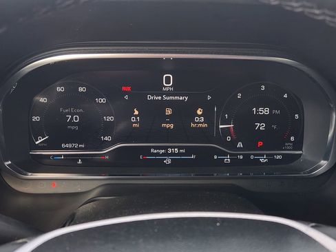 Used 2024 GMC Yukon XL SLT image 17