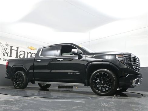 Certified 2025 GMC Sierra 1500 Denali w/ Denali Reserve Package image 2