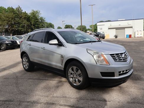 Used 2014 Cadillac SRX Luxury w/ Driver Awareness Package FWD image 26