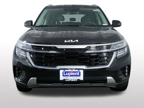 Certified 2024 Kia Seltos SX w/ SX Sunroof Package AWD/4WD image 4