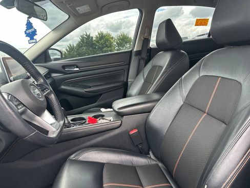 Used 2021 Nissan Altima 2.5 SR FWD image 10