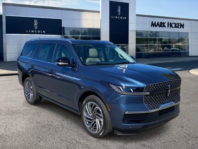 New 2027 Lincoln Navigator Reserve AWD/4WD image 1