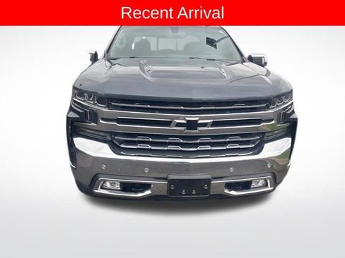 Used 2022 Chevrolet Silverado 1500 LTZ image 3
