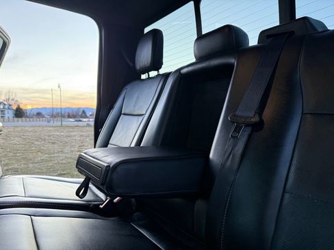 Used 2019 Ford F250 Lariat w/ Lariat Value Package image 22