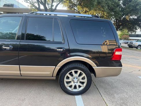 Used 2013 Ford Expedition King Ranch RWD image 5