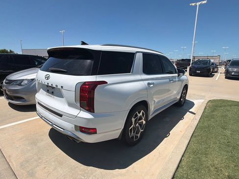 Used 2021 Hyundai Palisade Calligraphy w/ Cargo Package FWD image 3