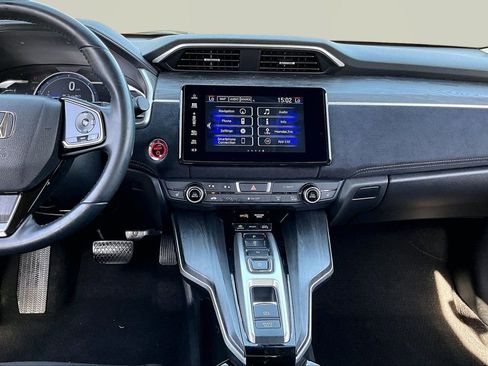 Used 2018 Honda Clarity Touring image 10