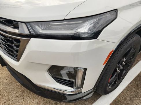 Used 2023 Chevrolet Traverse Premier w/ Redline Edition FWD image 6