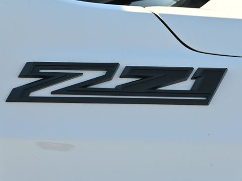 Used 2021 Chevrolet Tahoe Z71 image 37