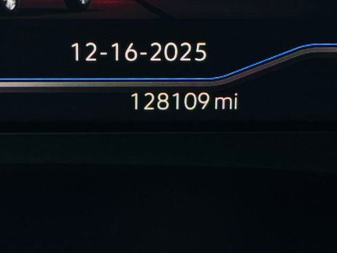 Used 2020 Volkswagen Atlas SEL image 31