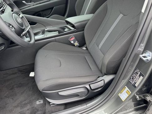 New 2026 Hyundai Elantra SE w/ Cargo Package FWD image 7