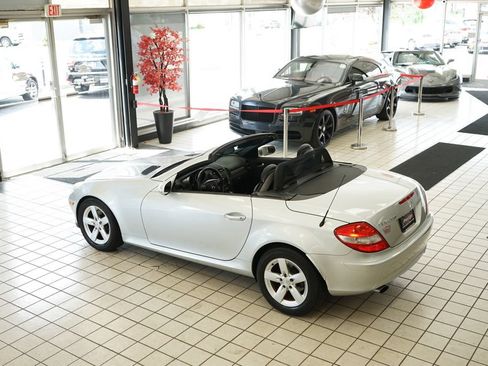 Used 2006 Mercedes-Benz SLK 280 image 48