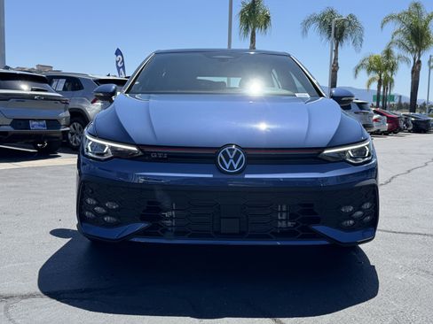 New 2026 Volkswagen Golf SE FWD image 3