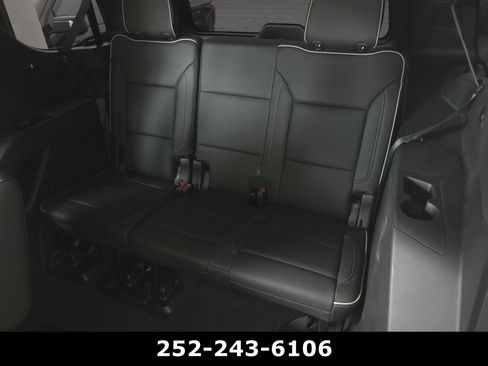 Used 2023 Chevrolet Tahoe Premier AWD/4WD image 35