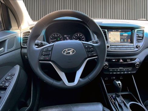 Used 2018 Hyundai Tucson SEL Plus image 6