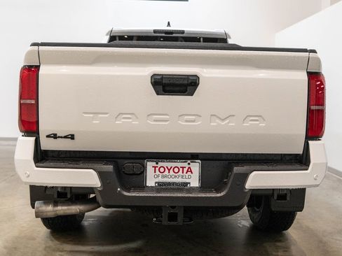 New 2026 Toyota Tacoma TRD Off-Road AWD/4WD image 8