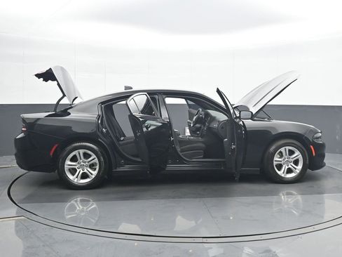 Used 2023 Dodge Charger SXT image 36