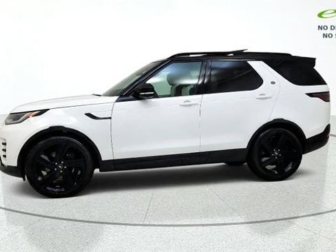 Used 2023 Land Rover Discovery Metropolitan Edition AWD/4WD image 4