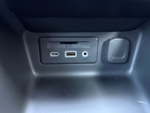 Used 2019 GMC Terrain SLT image 31