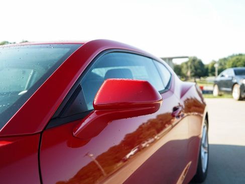 Used 2019 Chevrolet Camaro LT RWD image 21