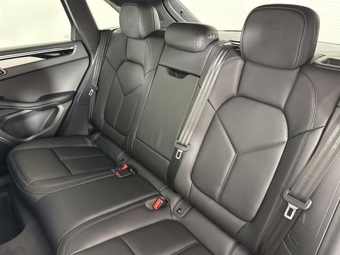 Certified 2026 Porsche Macan Turbo AWD/4WD image 22