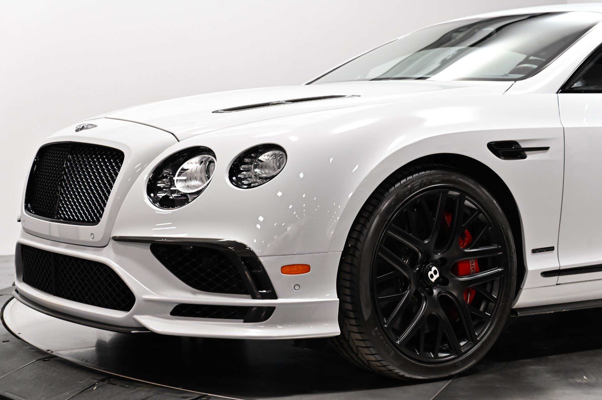 Used 2017 Bentley Continental GT Supersports AWD/4WD image 10