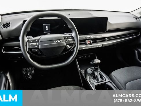 Used 2025 Kia K4 FWD image 22