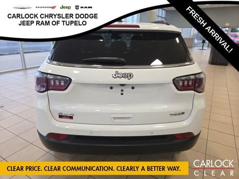 Used 2023 Jeep Compass Latitude AWD/4WD image 10
