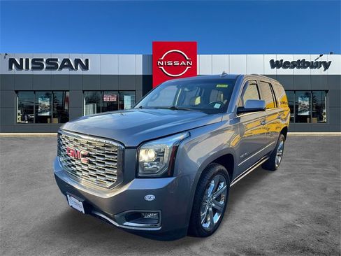 Used 2018 GMC Yukon Denali image 4