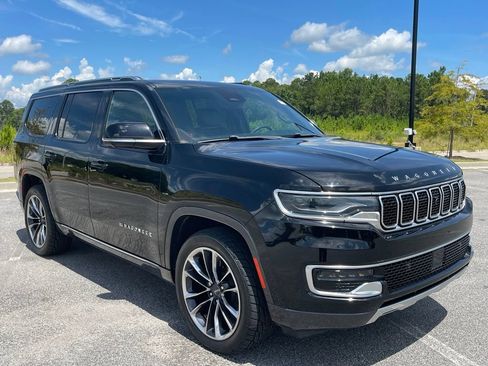 Used 2022 Jeep Wagoneer Series III w/ Premium Group I RWD image 21