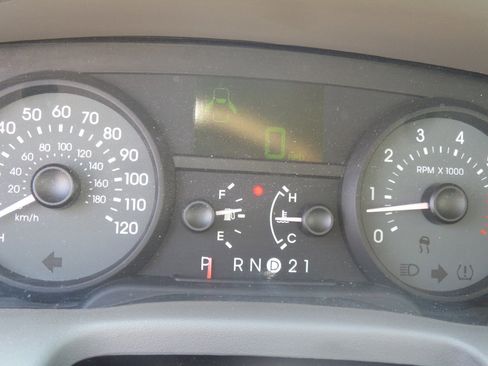 Used 2006 Mercury Grand Marquis LS image 23