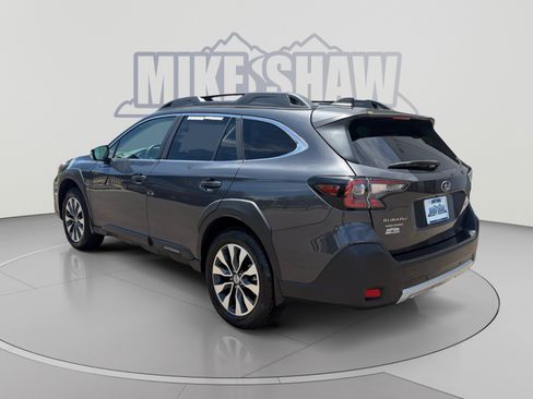 Used 2024 Subaru Outback Limited AWD/4WD image 3